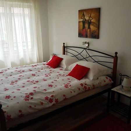 קריקווניצה Apartmani Ivanka Stojcic מראה חיצוני תמונה